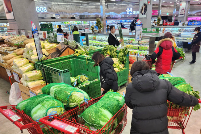 ▲롯데마트 제타플렉스 서울역점 농산 매장 전경. (사진제공=롯데마트‧슈퍼)