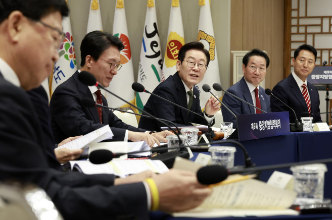 ▲이재명 대통령이 12일 용산 대통령실에서 열린 중앙지방협력회의에서 발언하고 있다. (연합뉴스)