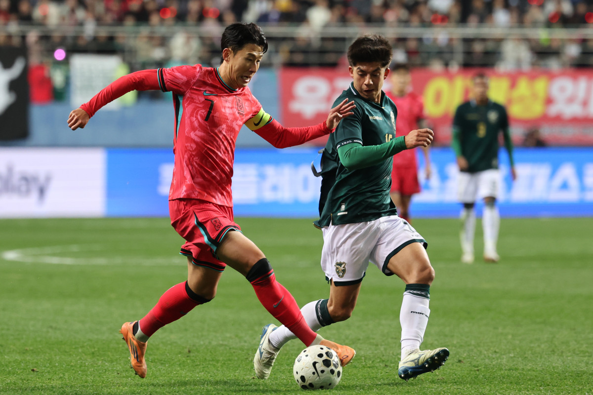 ▲14일 대전월드컵경기장에서 열린 남자축구 국가대표 평가전 대한민국 대 볼리비아의 경기에서 손흥민이 돌파를 시도하고 있다. (연합뉴스)