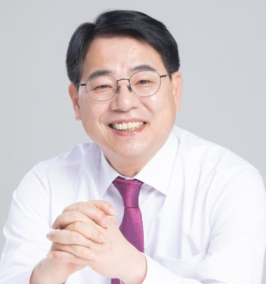 ▲윤일현 금정구청장  (사진제공=윤일현 금정구청장)