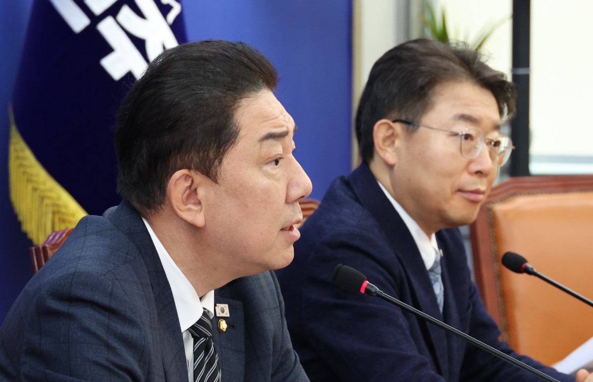 ▲김병기 더불어민주당 원내대표가 20일 오전 서울 여의도 국회에서 열린 정책조정회의에서 발언을 하고 있다. (사진=뉴시스)