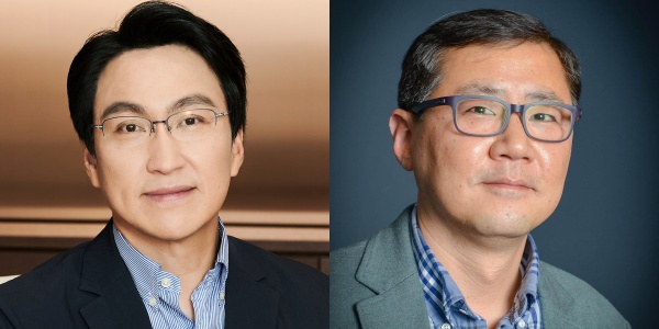 ▲윤장현 박홍근 삼성전자 디바이스경험(DX)부문 최고기술책임자(CTO) 사장과 박홍근 삼성전자 삼성종합기술원(SAIT) 원장 사장 (사진제공-삼성전자)