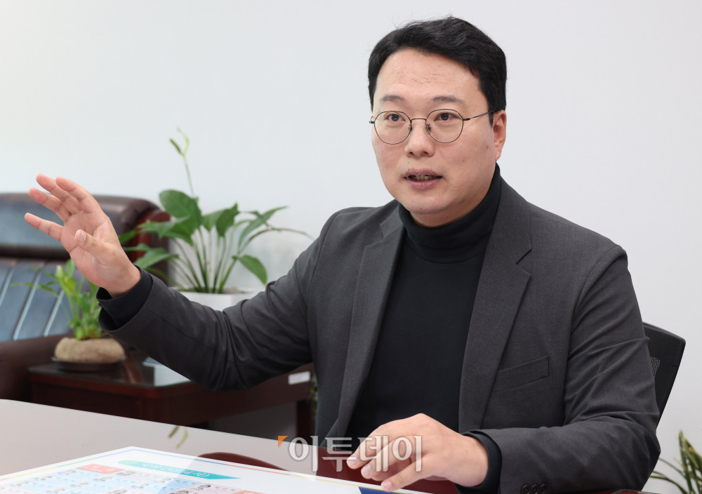 ▲천하람 개혁신당 원내대표가 19일 서울 여의도 국회 의원회관에서 이투데이와 인터뷰를 하고 있다. 고이란 기자 photoeran@ (이투데이DB)