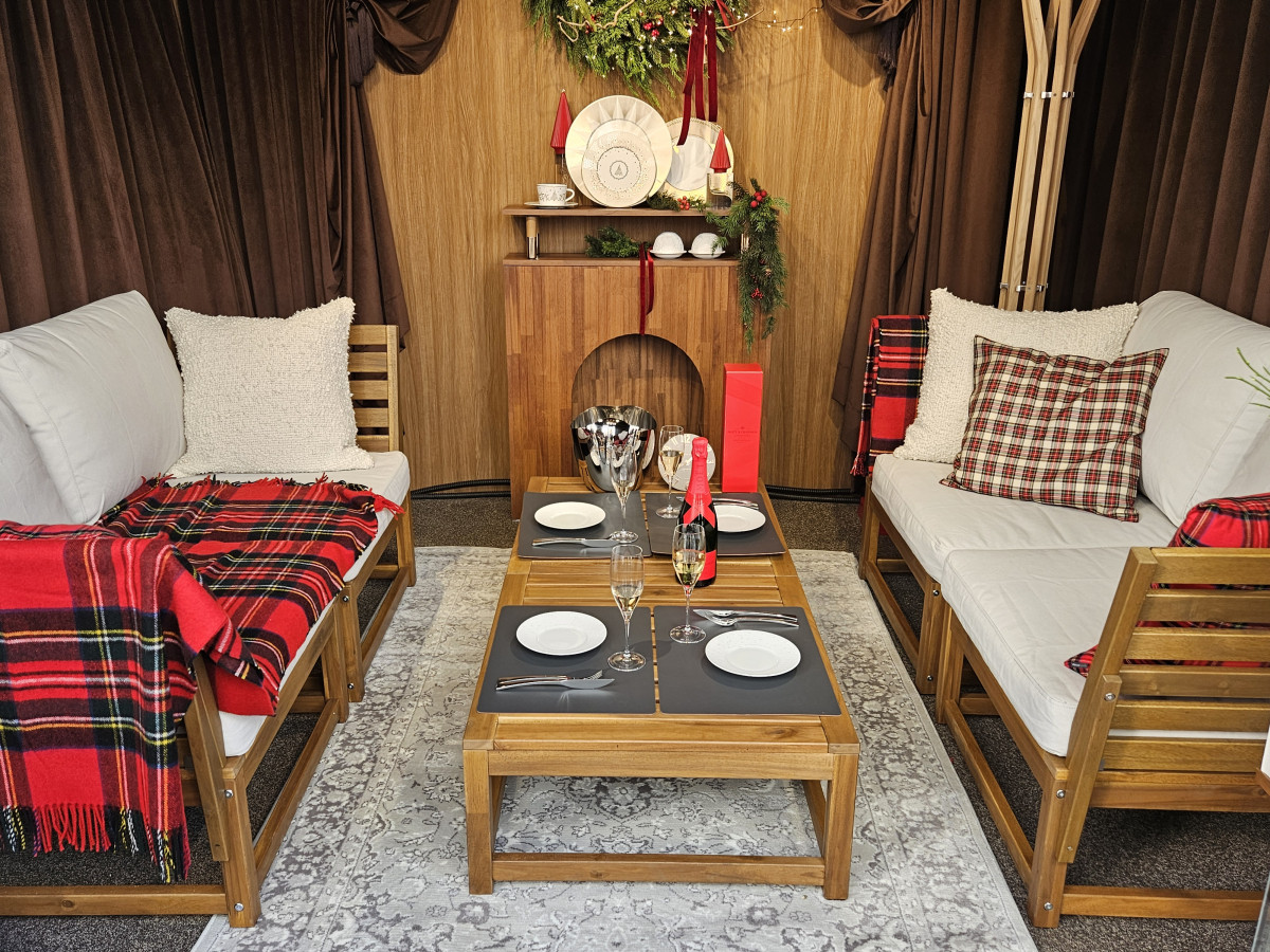 ▲19일 찾은 롯데타운 크리스마스 마켓 내 ‘프라이빗 라운지’ (문현호 기자 m2h@)