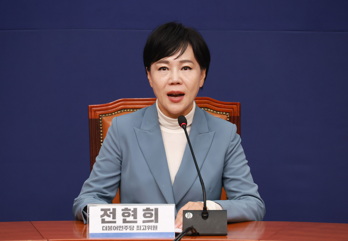 ▲전현희 더불어민주당 최고위원이 23일 서울 여의도 국회에서 현안 관련 기자간담회를 하고 있다. (사진=뉴시스)