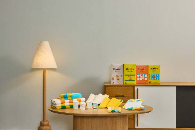 ▲동서식품' 컬러 오브 맥심' 한정판 패키지  (사진제공=동서식품)