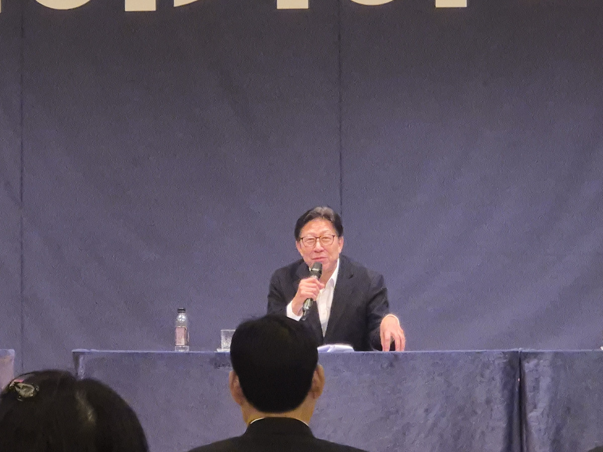 ▲박형준 시장이 답변을 하고있다 (서영인 기자(@hihiro))