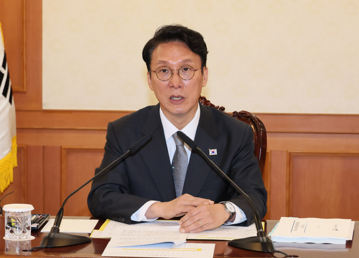 ▲김민석 국무총리가 24일 서울 종로구 정부서울청사에서 열린 과학기술관계장관회의에서 발언하고 있다. (연합뉴스)