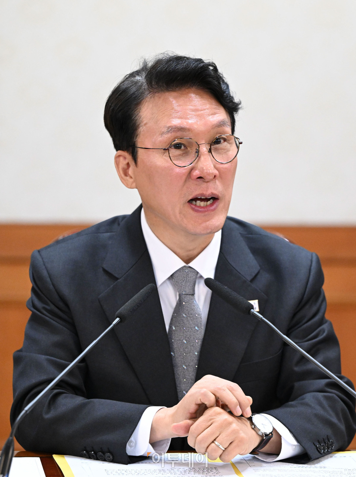 ▲김민석 국무총리가 24일 서울 종로구 정부서울청사에서 열린 과학기술 관계장관회의에서 모두발언을 하고 있다. 조현호 기자 hyunho@