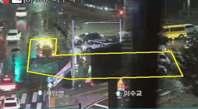 ▲이수역 사거리 화물차 전도사고…사당역·서초대로 등 극심 정체 (출처=서울특별시 교통정보센터 홈페이지)