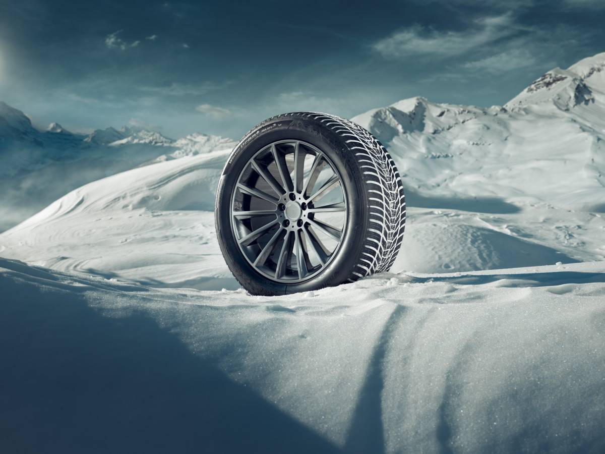 ▲윈터 아이셉트 에보3 X (사진=한국타이어)