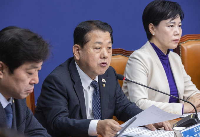 ▲발언하는 김병주 최고위원      (연합뉴스)