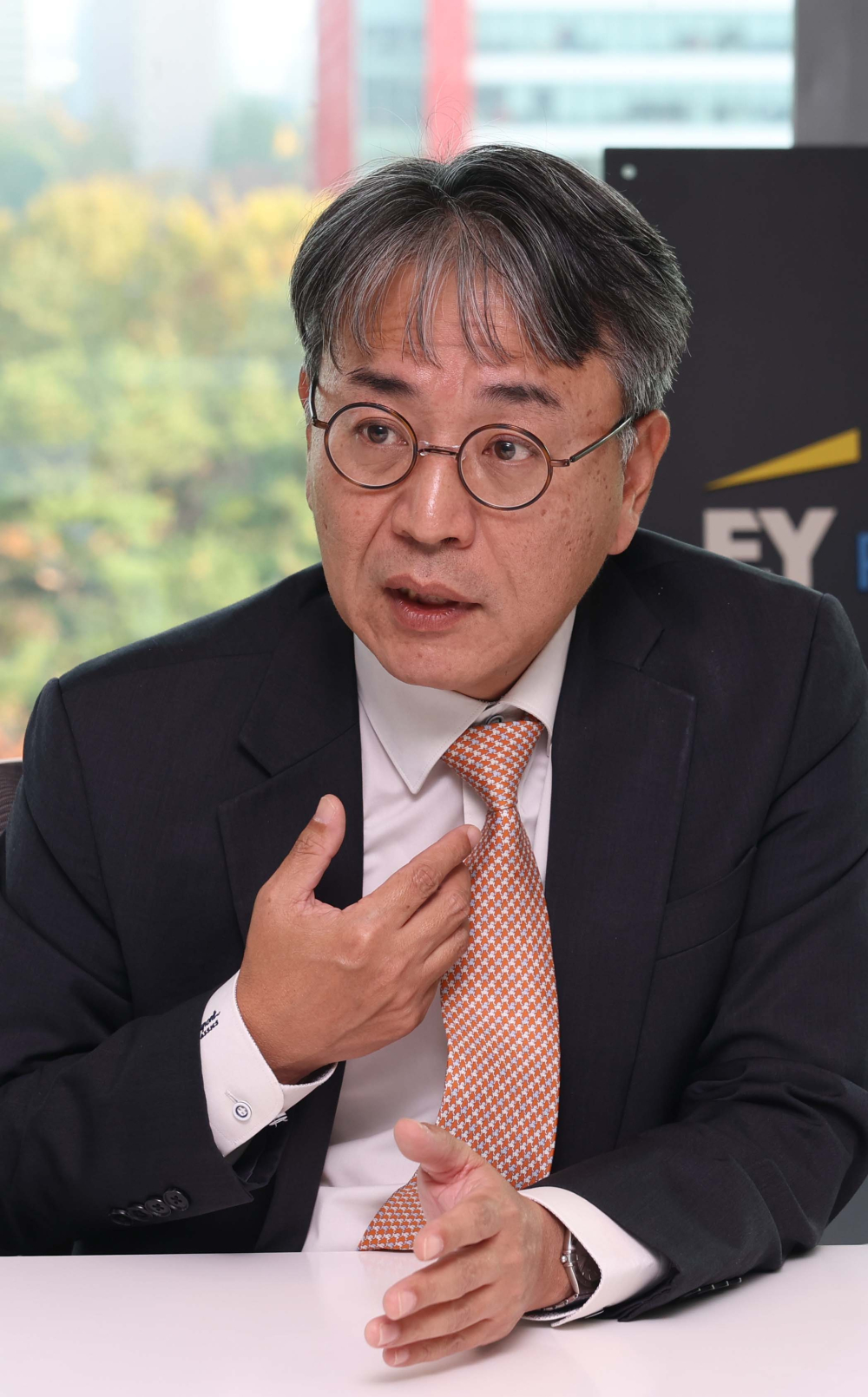 ▲김남형 EY한영 전무가 서울 여의도 EY한영에서 이투데이와 인터뷰를 갖고 있다. 신태현 기자 holjjak@ (이투데이DB)