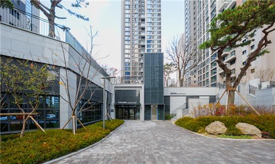 ▲'이문아이파크자이' 전경. (사진제공=HDC현대산업개발)