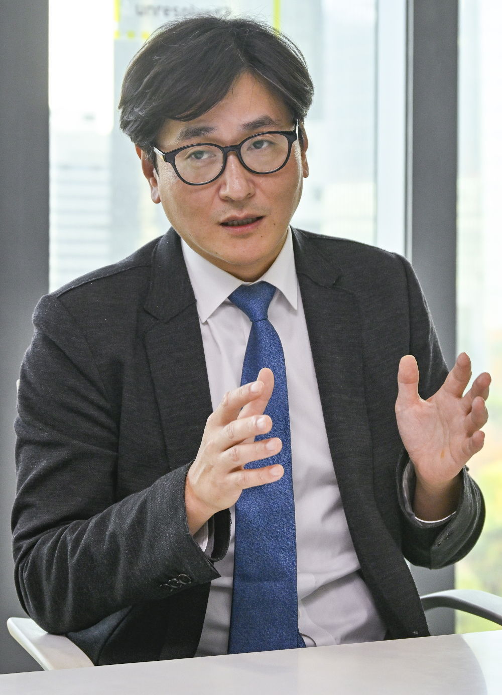 ▲이근희 EY파르테논(전략·재무자문부문) 파트너가 서울 영등포구 한영회계법인에서 이투데이와 인터뷰를 하고 있다. 조현호 기자 hyunho@ (이투데이DB)