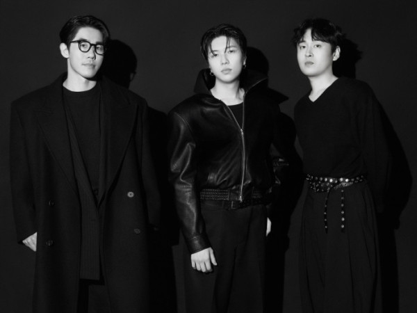 ▲SM Jazz Trio 베이스 황호규(왼쪽부터), 피아노 요한킴, 드럼 김종국(사진제공=SM엔터테인먼트)