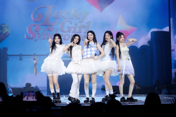 ▲아일릿 '글리터데이 앙코르' (사진제공=빌리프랩)