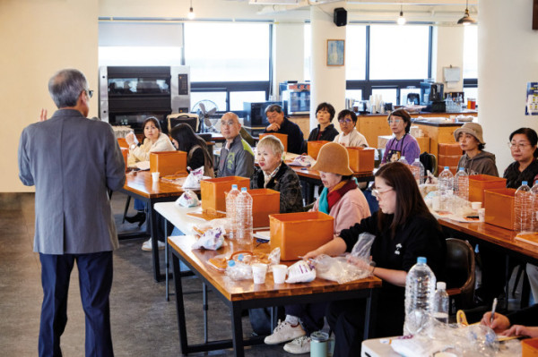 ▲이계호 교수의 강연에 집중하고 있는 모습.(박진주 프리랜서)