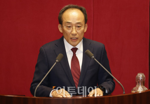 ▲추경호 국민의힘 의원이 27일 서울 여의도 국회에서 열린 본회의에서 자신의 체포동의안 표결에 앞서 신상발언을 하고 있다. 고이란 기자 photoeran@