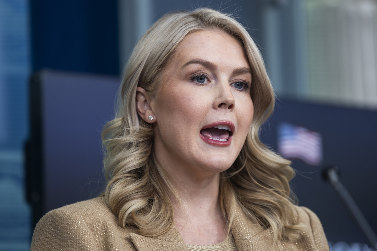 ▲1일(현지시간) 워싱턴 D.C. 백악관에서 캐롤라인 레빗 백악관 대변인이 기자들의 질문에 답변하고 있다. (워싱턴 D.C./EPA연합뉴스)