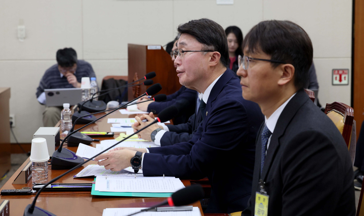 ▲류제명 과학기술정보통신부 2차관이 2일 서울 여의도 국회에서 열린 과학기술정보방송통신위원회의 쿠팡 고객 개인정보 유출 사태 관련 긴급 현안질의에 출석해 의원 질의에 답하고 있다. 신태현 기자 holjjak@