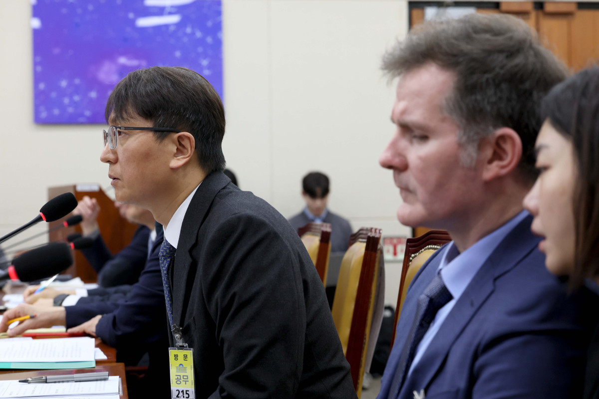 ▲박대준 쿠팡 대표이사가 2일 서울 여의도 국회에서 열린 과학기술정보방송통신위원회의 쿠팡 고객 개인정보 유출 사태 관련 긴급 현안질의에 출석해 의원 질의에 답하고 있다.  (신태현 기자 holjjak@)