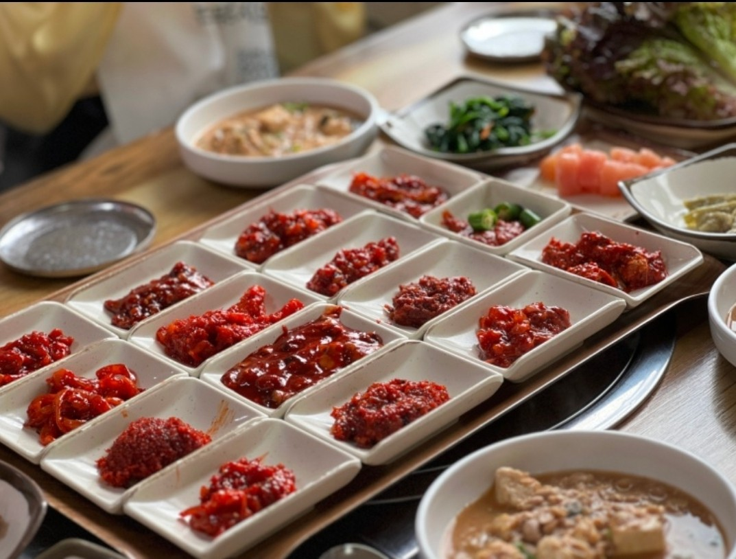 ▲(출처='경모네 젓갈백반' 네이버 플레이스)