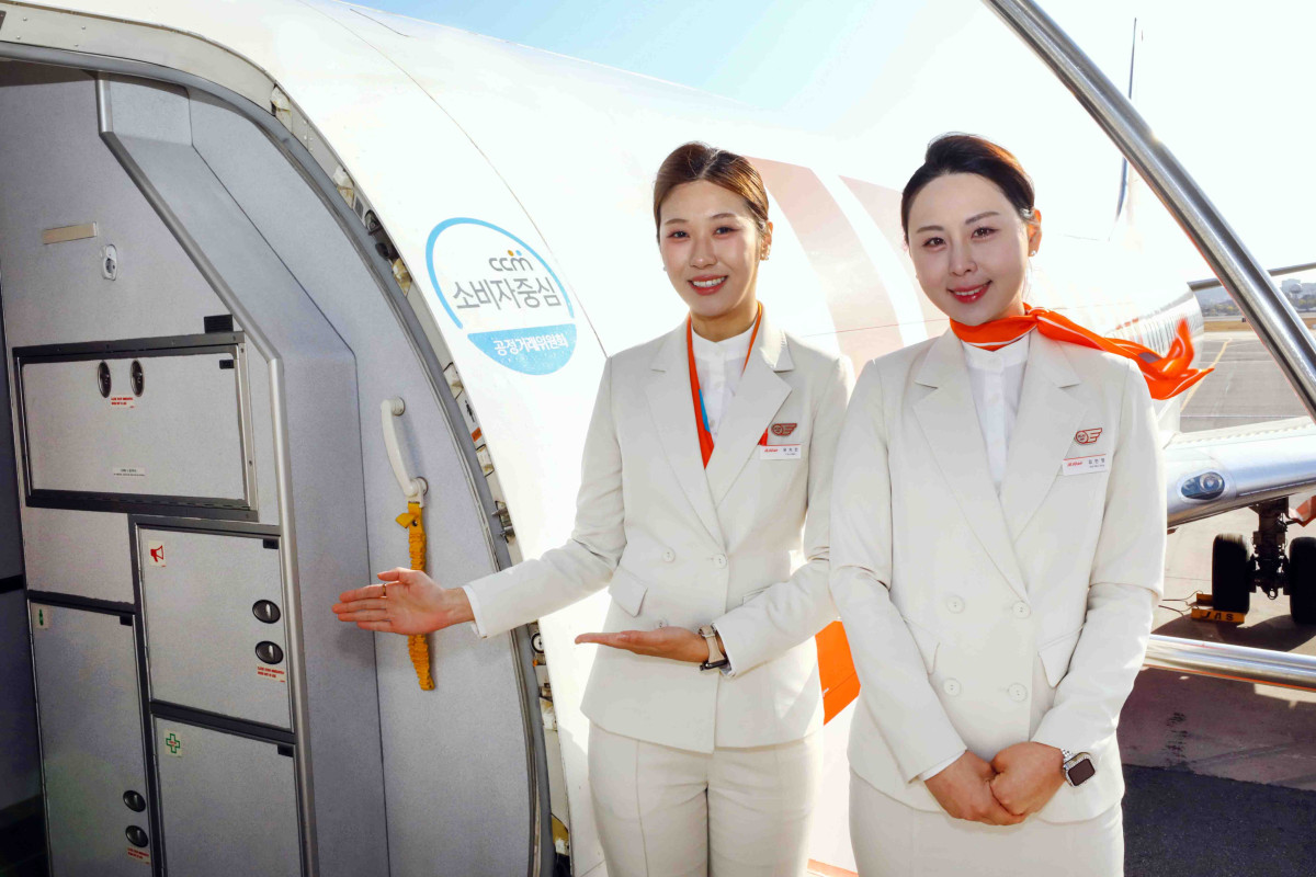 ▲제주항공 CCM 인증 마크 래핑 항공기 (사진=제주항공)