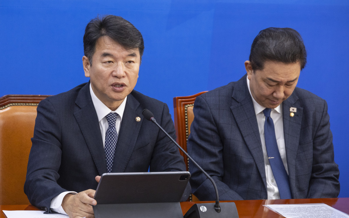 ▲문진석 더불어민주당 원내운영수석부대표가 국회에서 열린 원내대책회의에서 발언하고 있다. (연합뉴스)