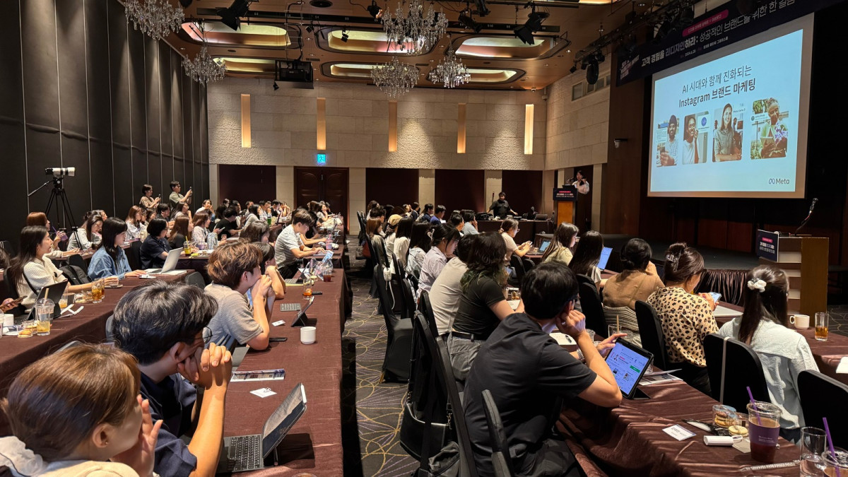 ▲IT 전문 매체 테크42와 생성형 AI 스타트업 포티투마루가 9일 서울 강남구 GS타워 아모리스홀에서 인공지능(AI) 시대 디지털 마케팅 전략을 집중 조명하는 ‘DMI 2026’을 개최한다. (제공=DMI 2026)