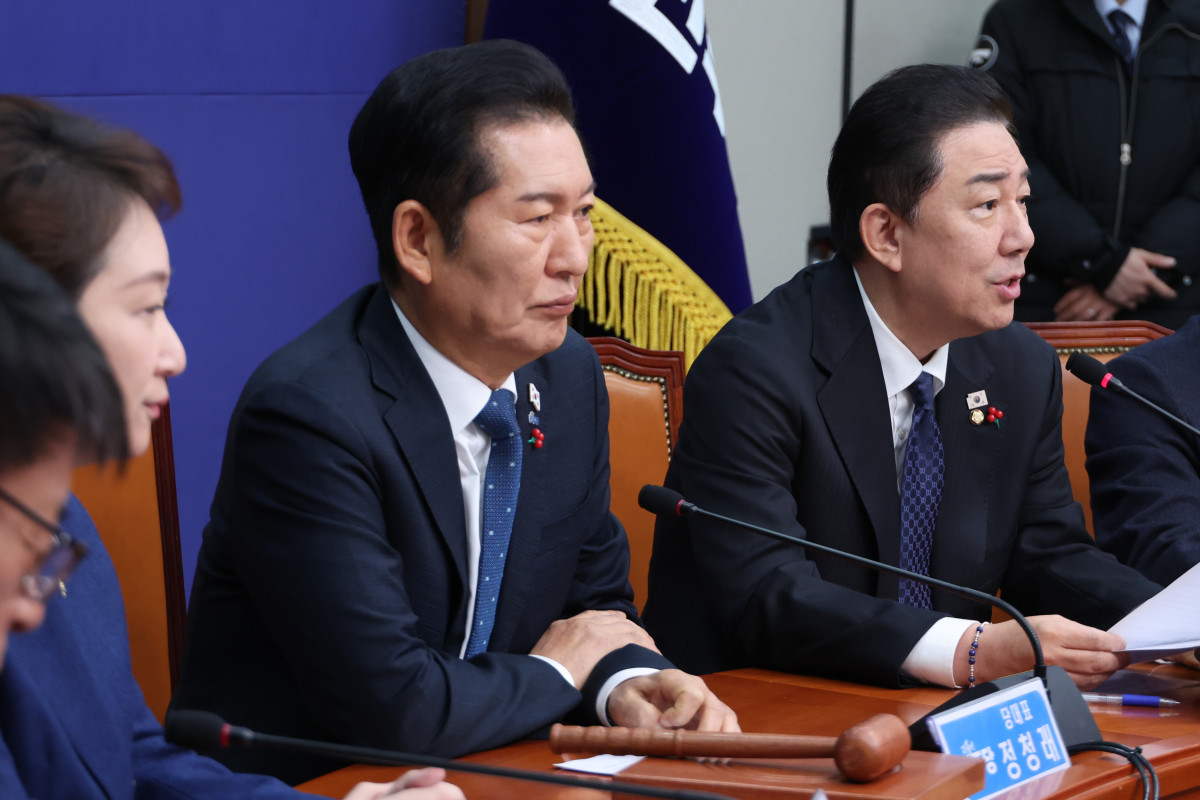 ▲더불어민주당 김병기 원내대표가 5일 서울 여의도 국회에서 열린 최고위원회의에서 발언하고 있다. (사진=연합뉴스)