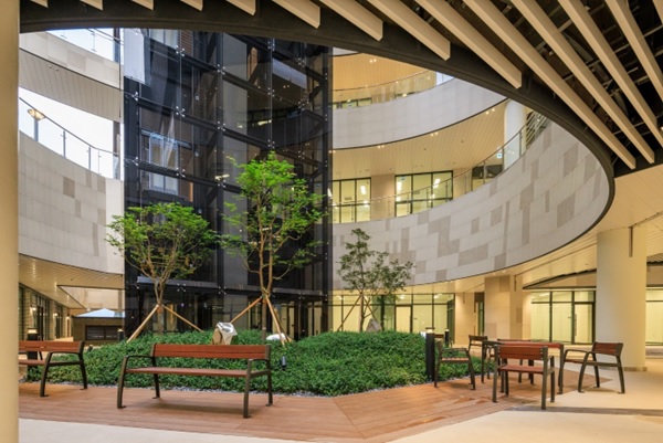 ▲힐스테이트 소사역 내부 포디움 공간. (사진제공=현대엔지니어링)