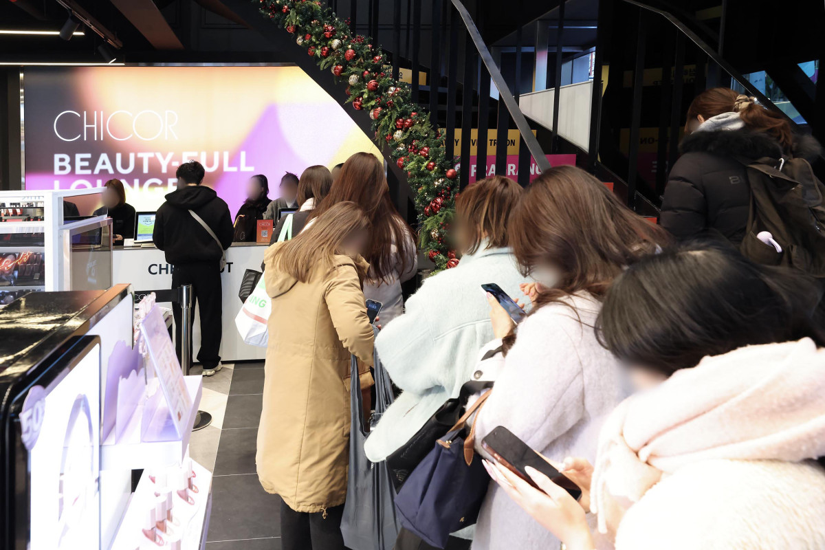 ▲시코르 명동점 내부 모습 사진 (사진제공=신세계백화점)