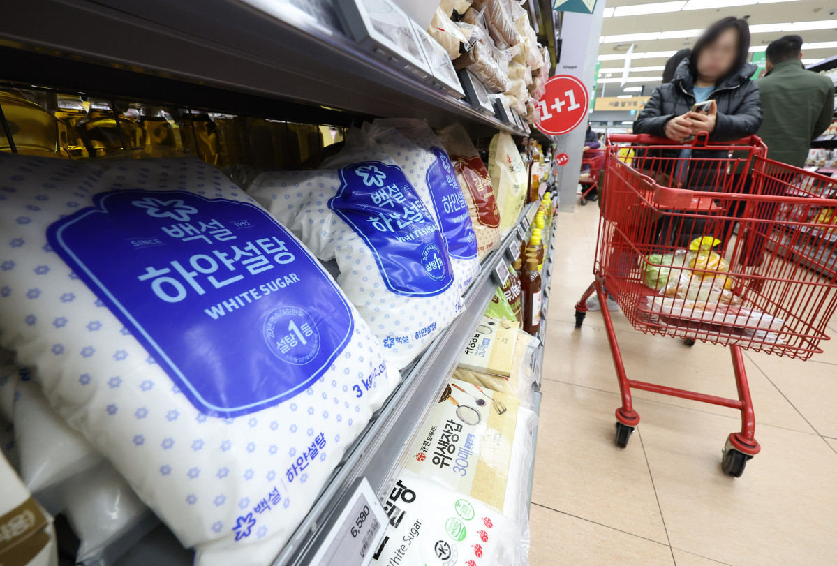 ▲서울 한 대형마트에 설탕이 진열돼 있다. (연합뉴스)