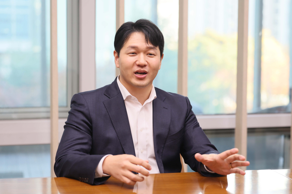 ▲권순조 키스톤프라이빗에쿼티 부장이 서울 여의도 키스톤PE에서 이투데이와 인터뷰를 갖고 있다. 신태현 기자 holjjak@ (이투데이DB)