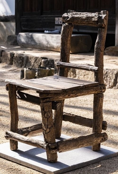 ▲전남도 순천시 송광사 불일암에 있었던 무소유 상징의 빠삐용 의자. (사진제공=송광사)