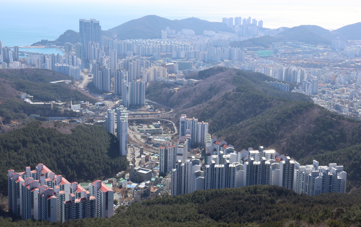 ▲부산 남구 일대 아파트와 고층빌딩 (연합뉴스)