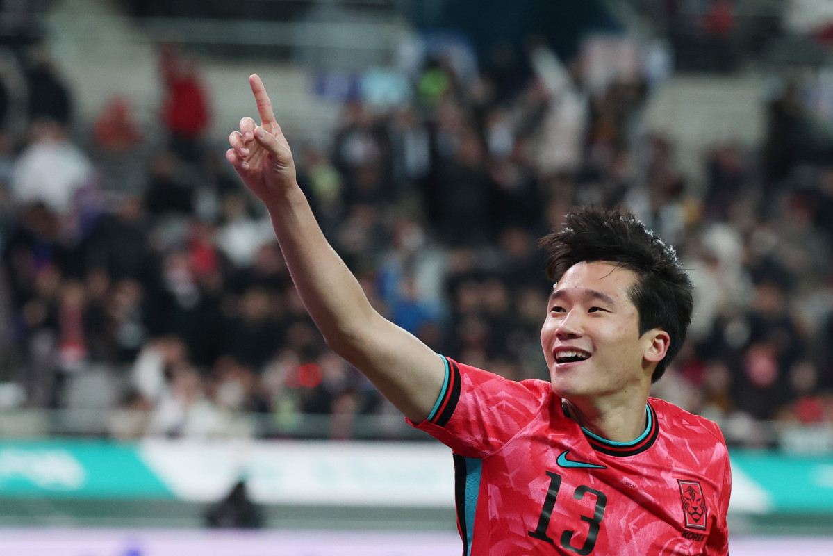 ▲11월 18일 서울 마포구 서울월드컵경기장에서 열린 남자축구 국가대표 A매치 평가전 대한민국과 가나의 경기. 한국 이태석이 첫 골을 성공시킨 뒤 환호하고 있다. (연합뉴스)