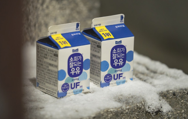 ▲우유안부 후원을 받는 어르신 1가구당 연간 총 365개의 '소화가 잘되는 우유'가 배달된다. (사진제공=매일유업)