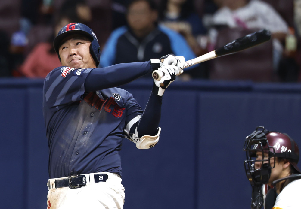 ▲롯데 자이언츠 정훈 은퇴 선언, 방출 이어 신고선수 신화…롯데 자이언츠에서만 26년 (뉴시스)