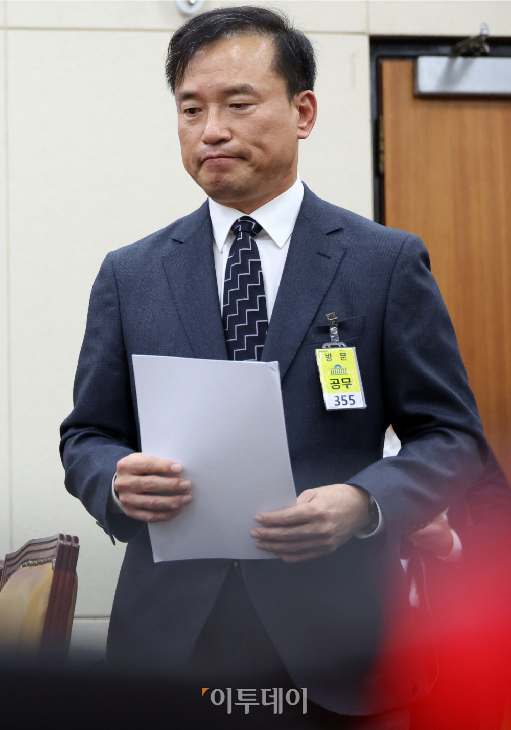 ▲김종철 방송미디어통신위원회 위원장 후보자가 16일 서울 여의도 국회 과학기술정보방송통신위원회 인사청문회에서 인사말을 마치고 자리로 향하고 있다. 고이란 기자 photoeran@