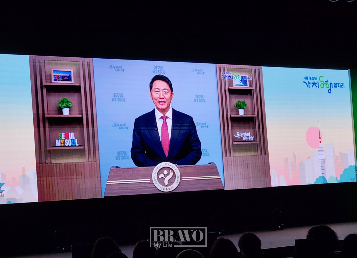 ▲오세훈 서울시장이 18일 영상을 통해 '2025년 중장년 가치동행일자리 사업 성과공유회' 축하 메시지를 전하고 있다. 서지희 기자 jhsseo@