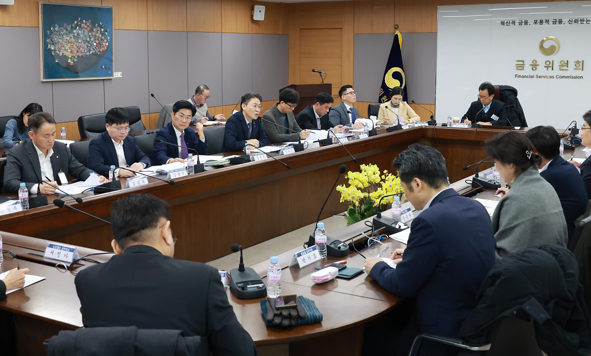 ▲권대영 금융위원회 부위원장이 22일 오후 서울 종로구 정부서울청사에서 개최한제 '2차 금융교육협의회'에서 내년 금융교육 추진 방향 등에 대해 발표하고 있다. (사진제공: 금융위원회)