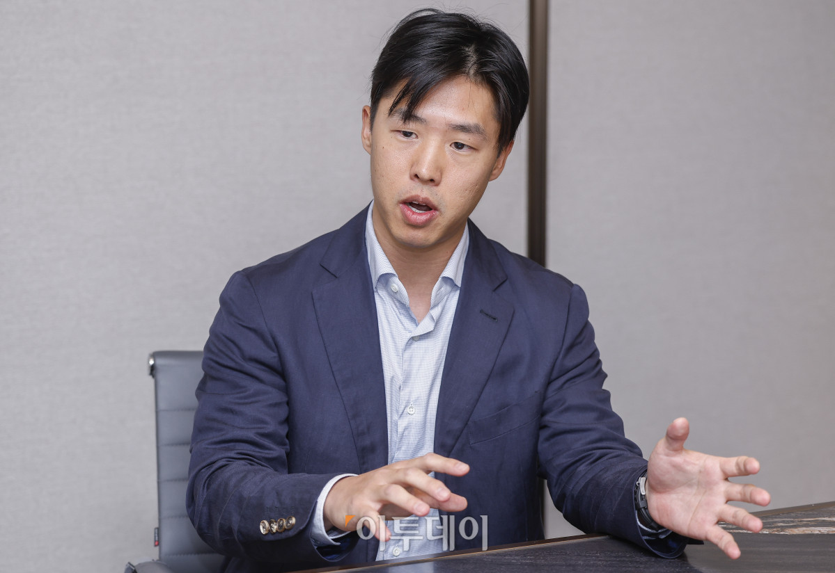 ▲앤드류 킴 파라택시스코리아 최고경영자(CEO)가 서울 강남구 웨스틴 서울 파르나스에서 이투데이와 인터뷰를 하고 있다. 조현호 기자 hyunho@