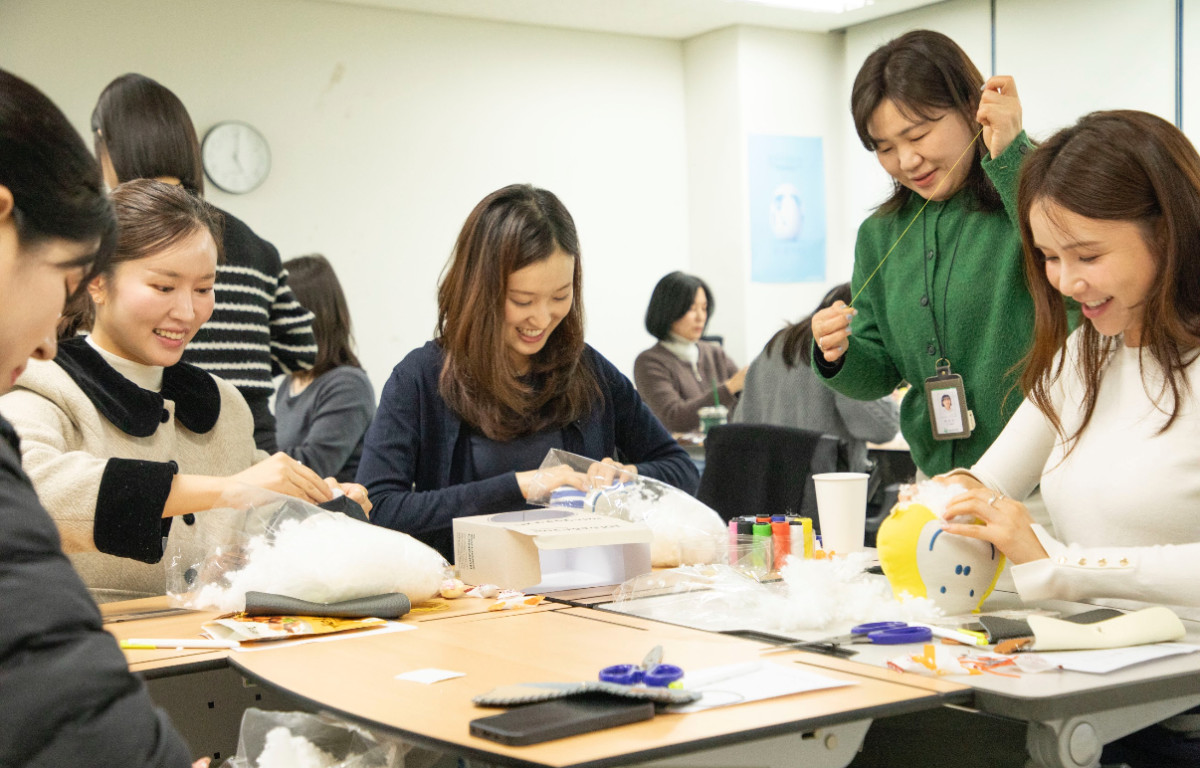 ▲진에어, 임직원 참여 업사이클링 워크숍 진행 (사진=진에어)