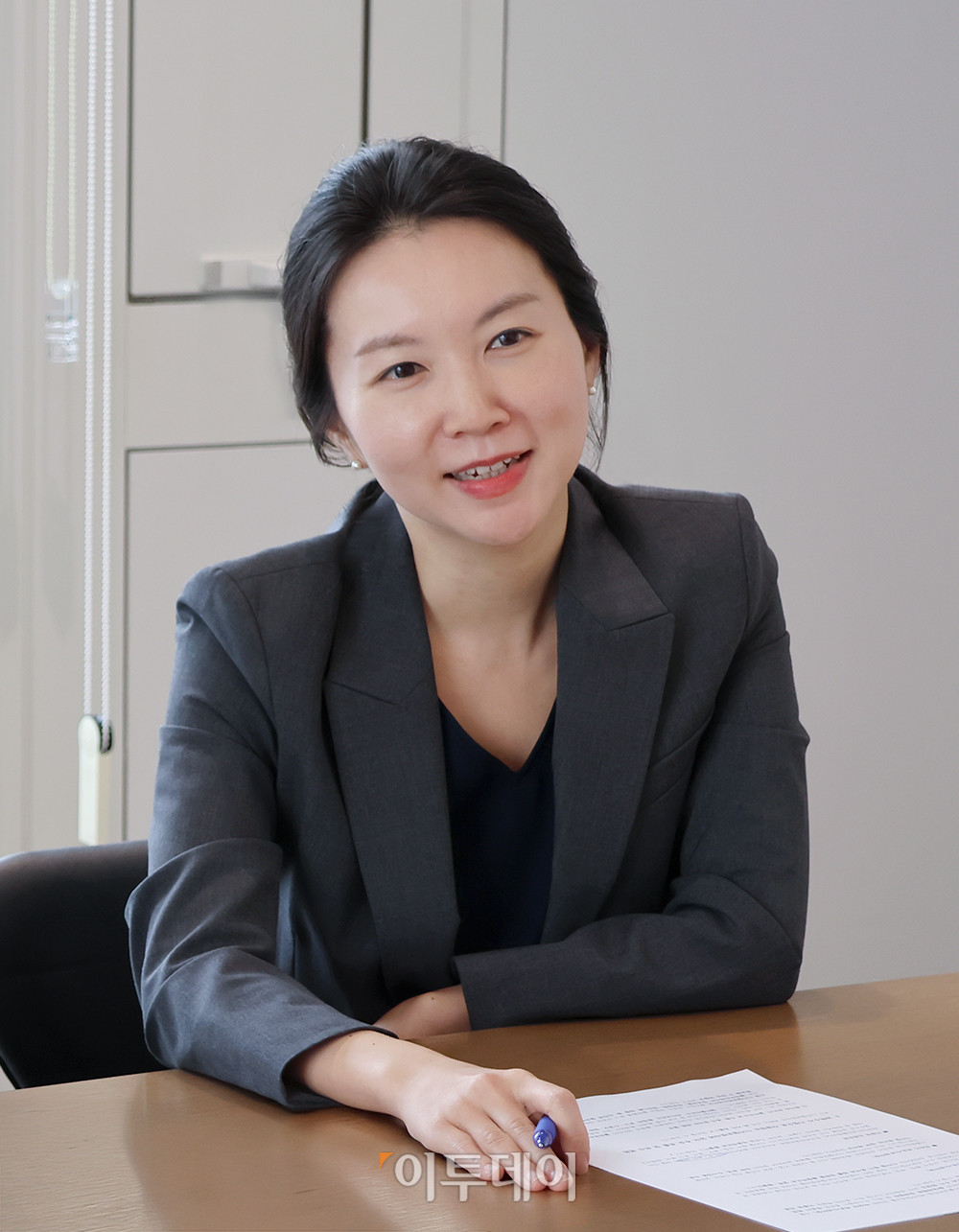 ▲ 법무법인(유) 지평 ‘디지털포렌식센터’ 부센터장인 한은지 변호사가 24일 서울 중구 세종대로 그랜드센트럴 사무실에서 본지와 인터뷰를 진행하고 있다. (사진 제공 = 법무법인(유) 지평)