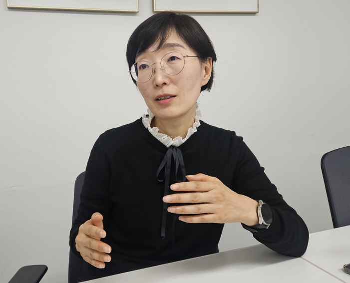 ▲허윤경 한국건설산업연구원 연구위원이 본지와 인터뷰하고 있다. (김지영 기자 kjy42)