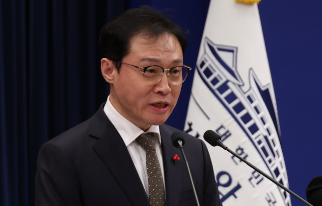 ▲이규연 홍보소통수석이 31일 청와대 기자회견장에서 '정부 부처 KTV 생중계 확대' 브리핑을 하고 있다.   (연합뉴스)