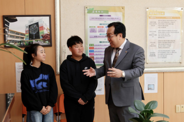 ▲학교안전공제중앙회, 강화초와 자매결연(사진제공=학교안전공제중앙회)