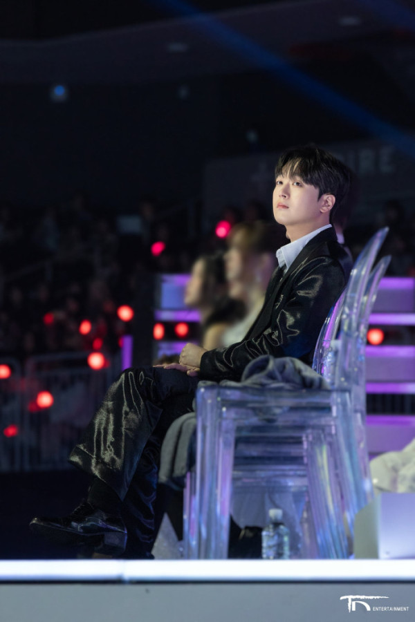 ▲이찬원 '2025 KGMA' 비하인드 사진(사진제공=티엔엔터테인먼트)